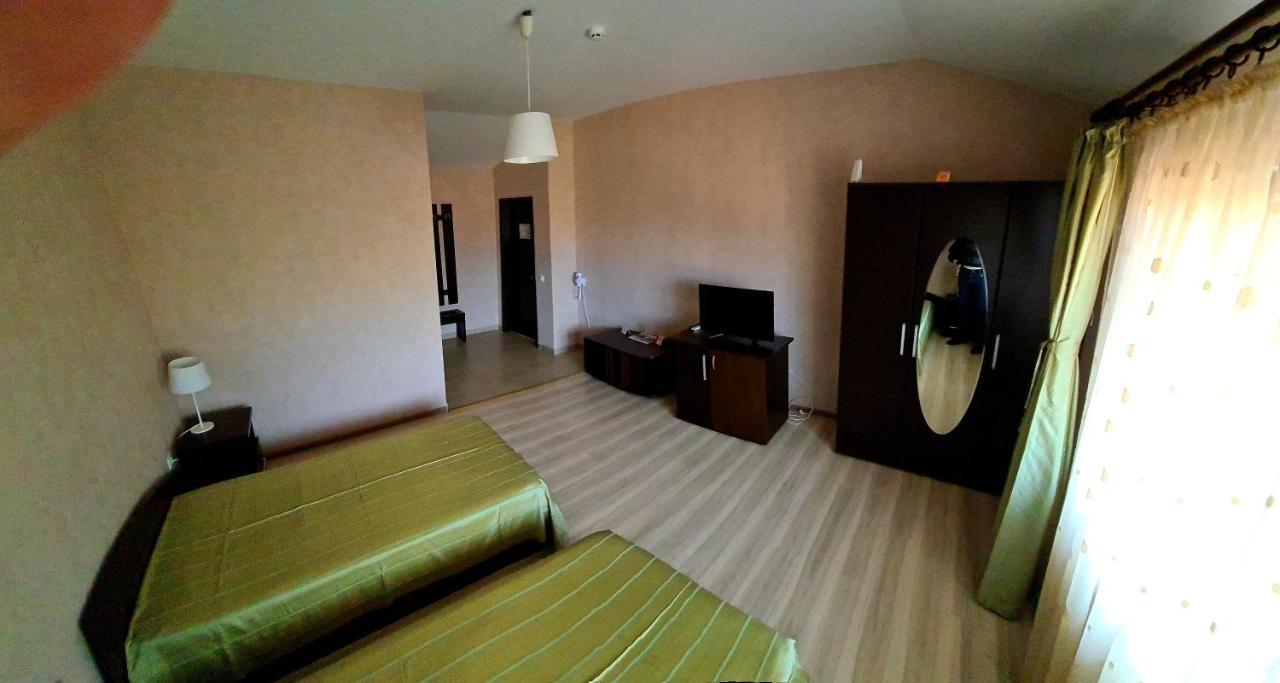 Motel La Salcii Calarasi  Zewnętrze zdjęcie