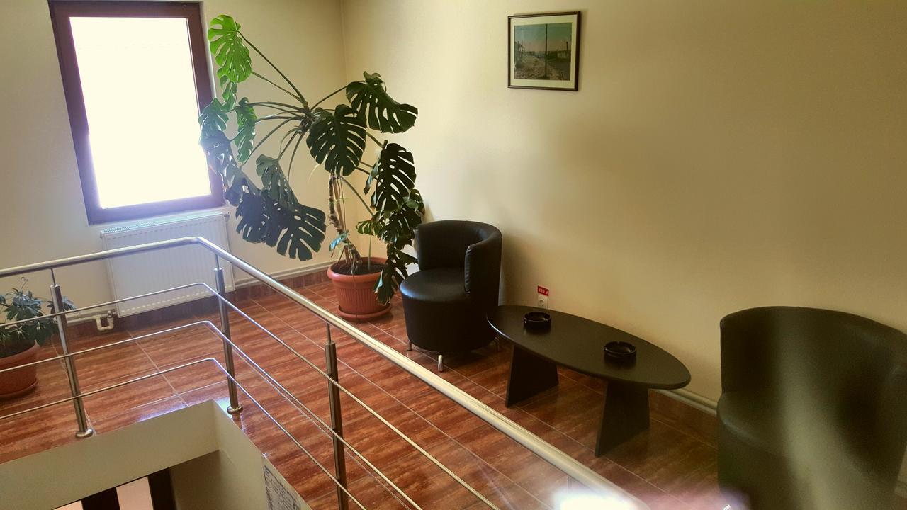 Motel La Salcii Calarasi  Zewnętrze zdjęcie